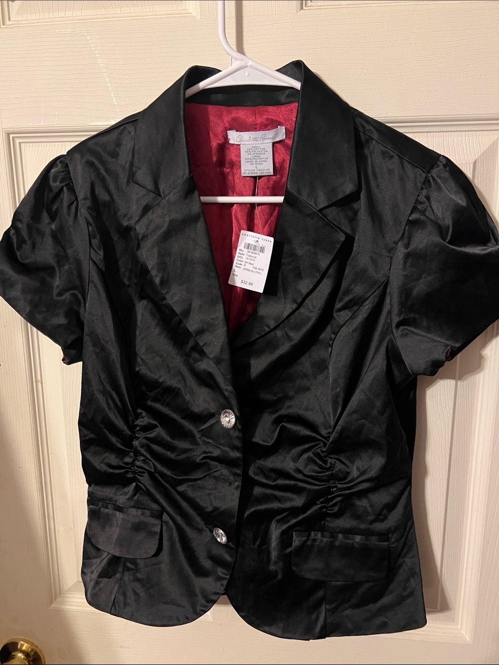 Charlotte RusseBlack Satin Short-Sleeve Blazer with Red Lining